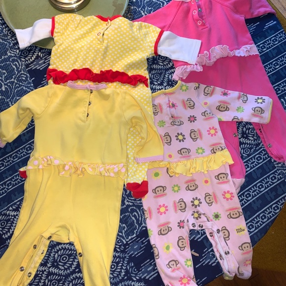 🐵🙊Bundle of 4 Paul frank onesies🐒💖 - Picture 3 of 5